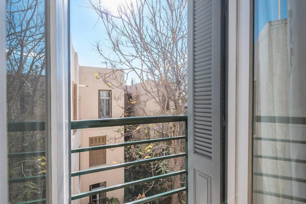 Modern 2bdr Flat W Hot Tub & Big Terrace In Plaka * Athens